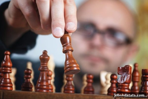 jdb电子带你玩转麻将：经典牌型、地域变种与进阶策略全解析