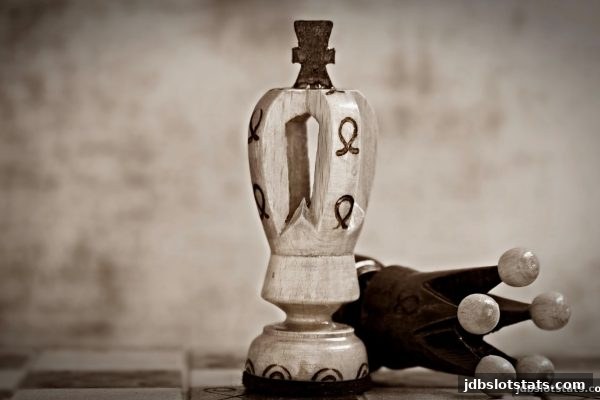 jdb电子深度解析：轮盘五子棋的玩法机制与攻防策略